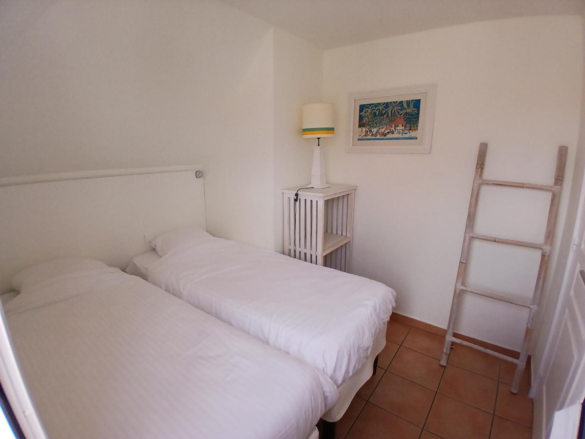 Dans Village Pierre & Vacances - 3 Pieces - Piscine, Plage - Vues Mer, Calme & Spacieux Сент-Люс Экстерьер фото