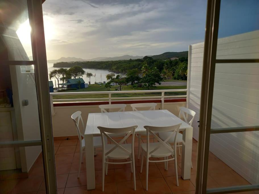 Dans Village Pierre & Vacances - 3 Pieces - Piscine, Plage - Vues Mer, Calme & Spacieux Сент-Люс Экстерьер фото